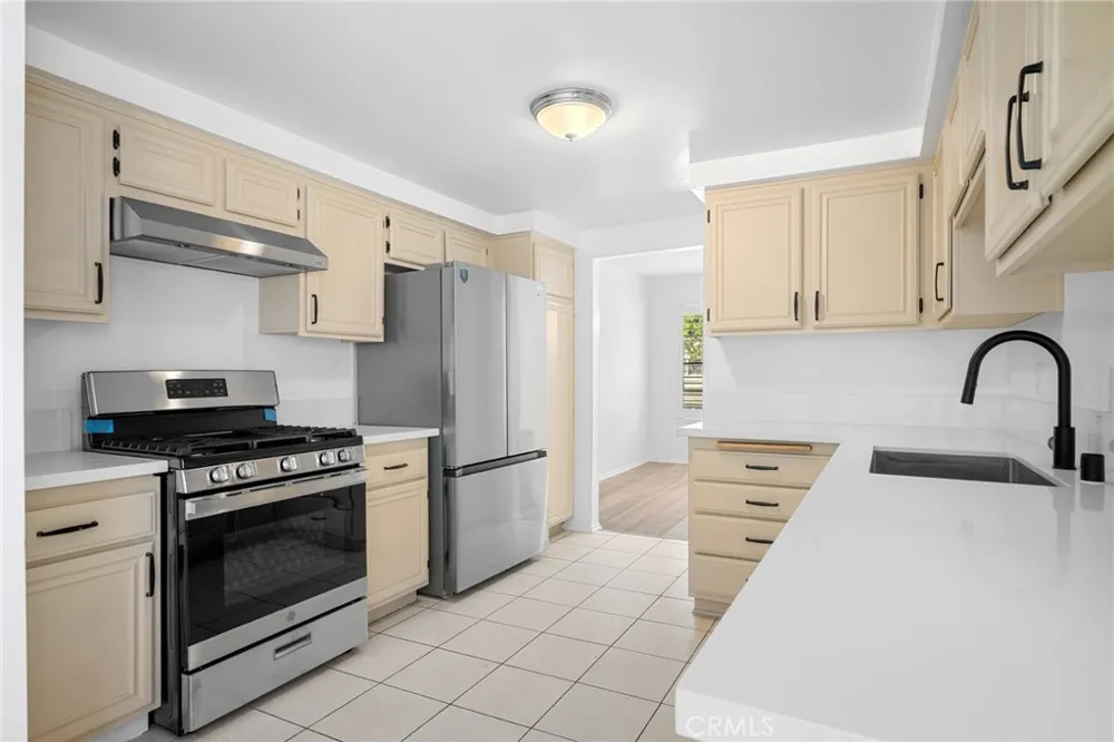 336 Louise Street #1 Glendale, CA 91206