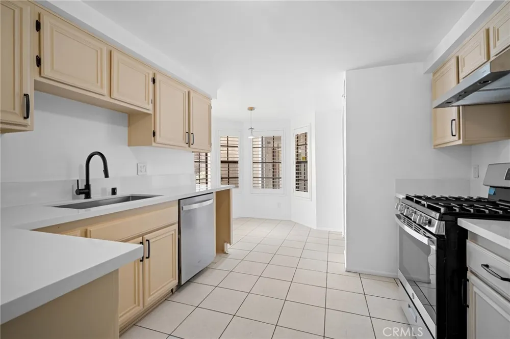 336 Louise Street #1 Glendale, CA 91206