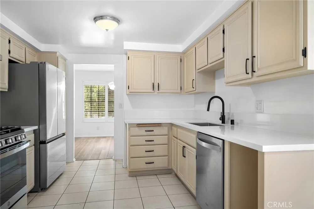 336 Louise Street #1 Glendale, CA 91206