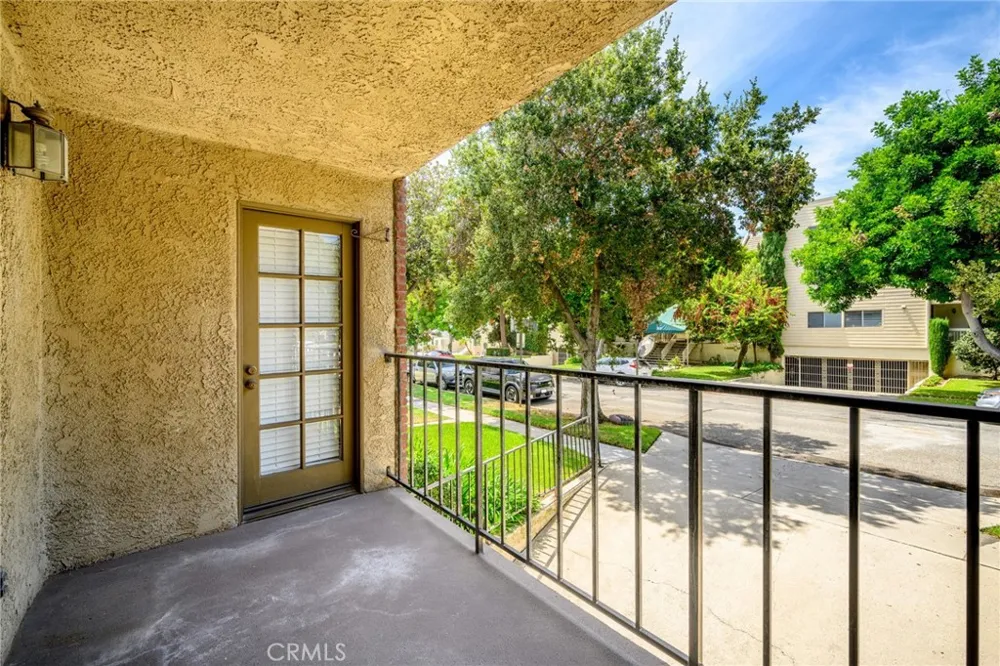 336 Louise Street #1 Glendale, CA 91206