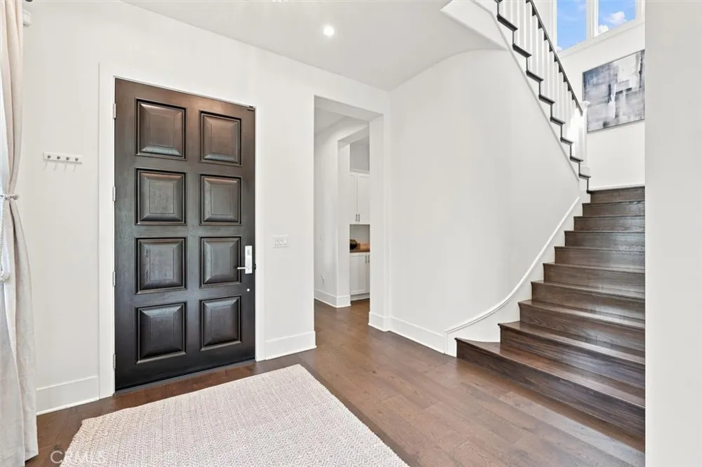 18 Phillips Ranch Road Rolling Hills Estates, CA 90274