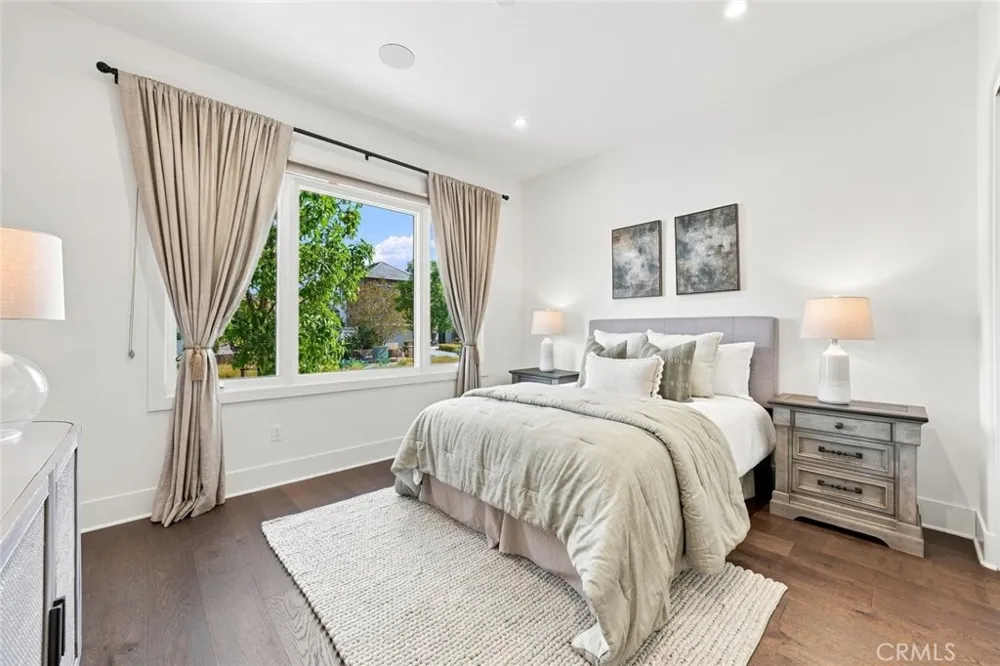 18 Phillips Ranch Road Rolling Hills Estates, CA 90274