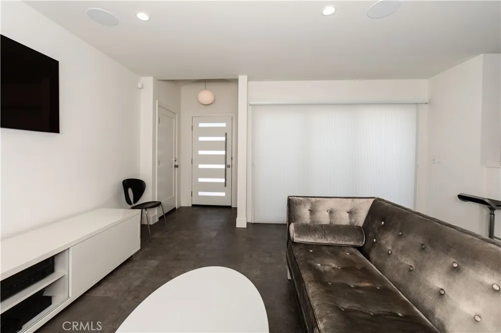 2474 W 236th Street Torrance, CA 90501