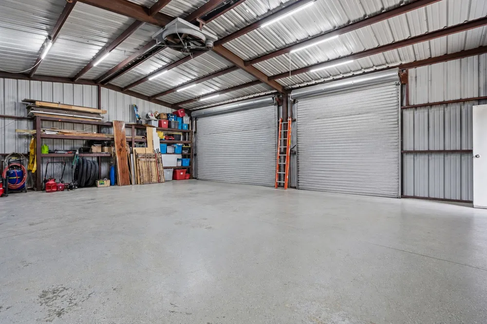 1206 E Schmid Wynnewood, OK 73098