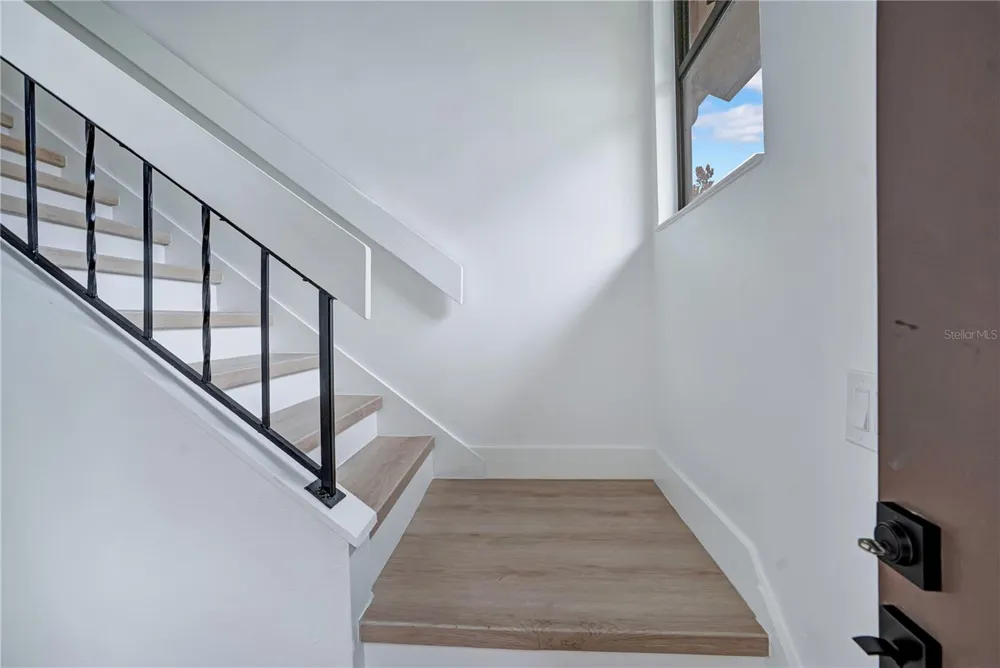 3012 S SEMORAN BOULEVARD #G2 Orlando, FL 32822