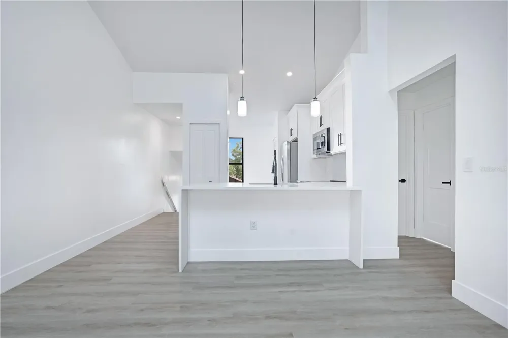 3012 S SEMORAN BOULEVARD #G2 Orlando, FL 32822