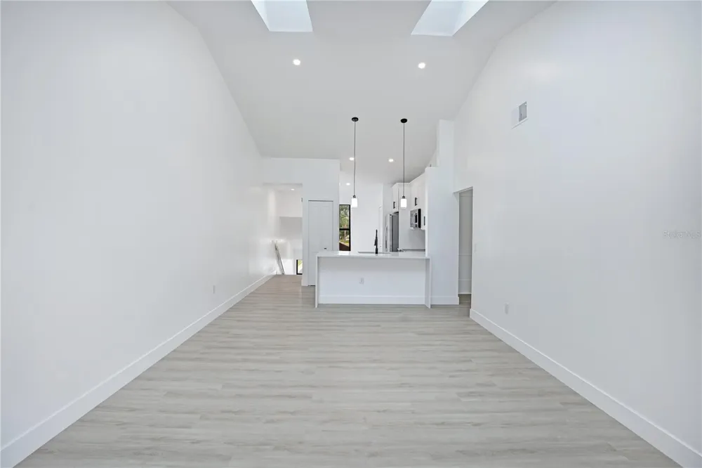 3012 S SEMORAN BOULEVARD #G2 Orlando, FL 32822