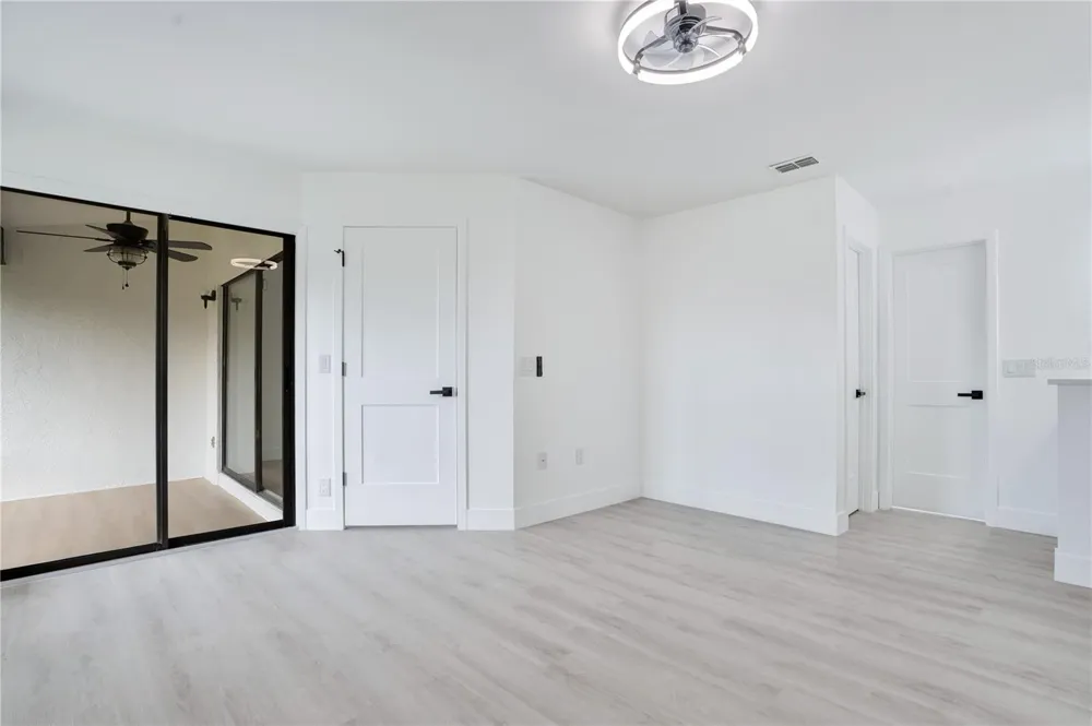 3012 S SEMORAN BOULEVARD #G2 Orlando, FL 32822