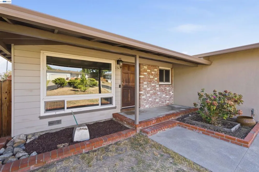 1243 Temple Dr Pacheco, CA 94553