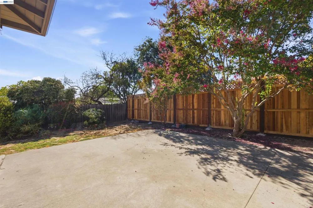 1243 Temple Dr Pacheco, CA 94553