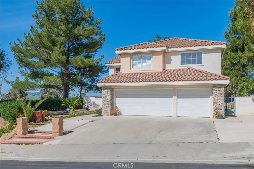 18907 Bentley Rowland Heights, CA 91748