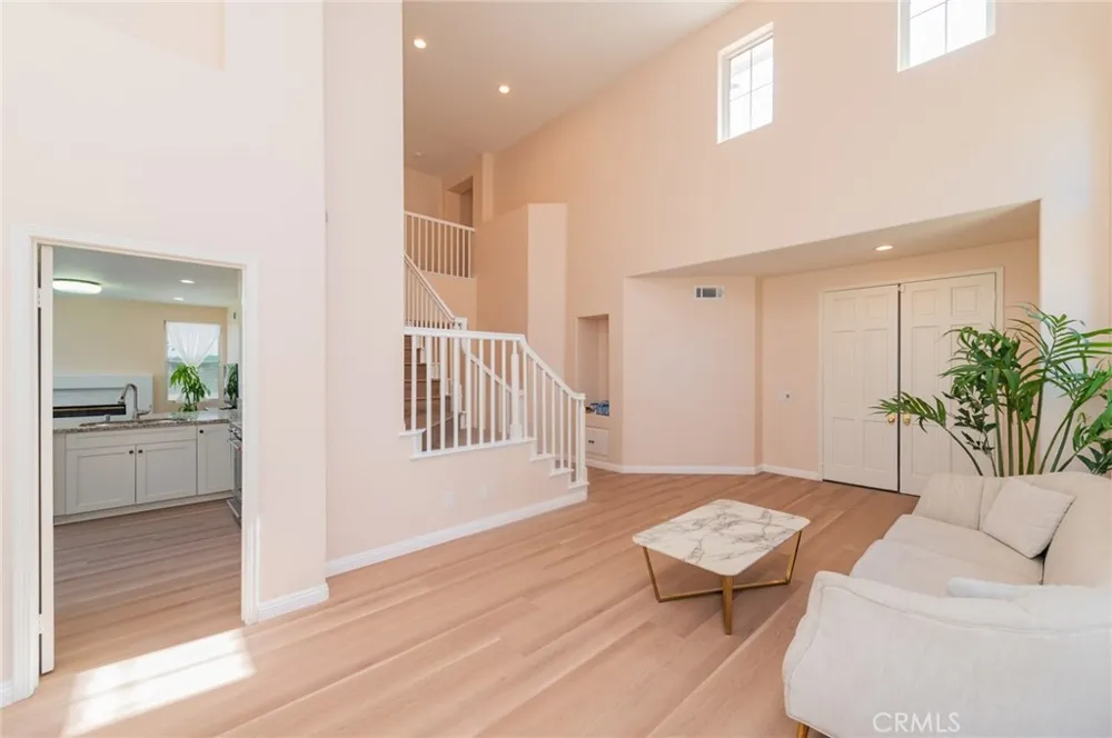 18907 Bentley Rowland Heights, CA 91748