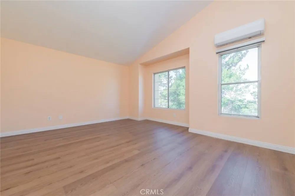 18907 Bentley Rowland Heights, CA 91748