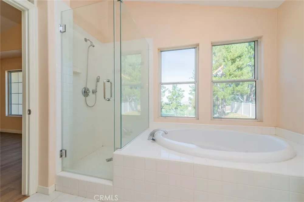 18907 Bentley Rowland Heights, CA 91748
