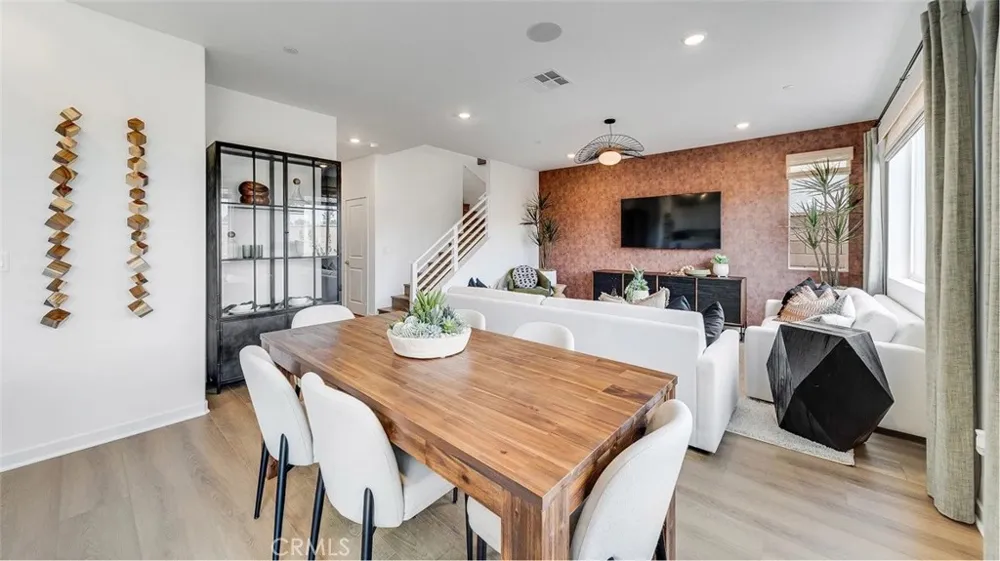 3263 Floral Paseo Ontario, CA 91761