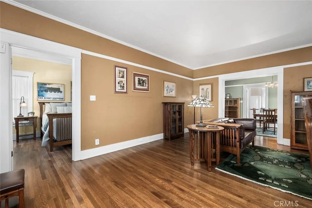 748 Daisy Avenue Long Beach, CA 90813