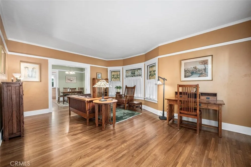 748 Daisy Avenue Long Beach, CA 90813