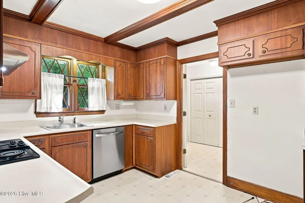 12421 Appin Road Laurinburg, NC 28352
