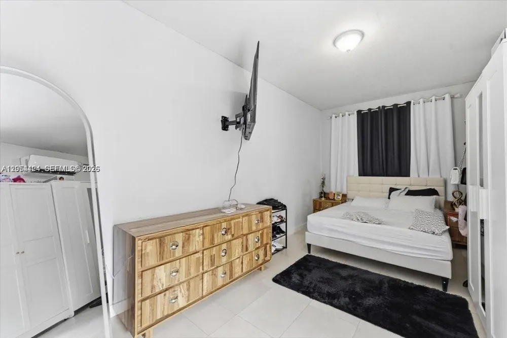 Address Not Shown Hialeah, FL 33013