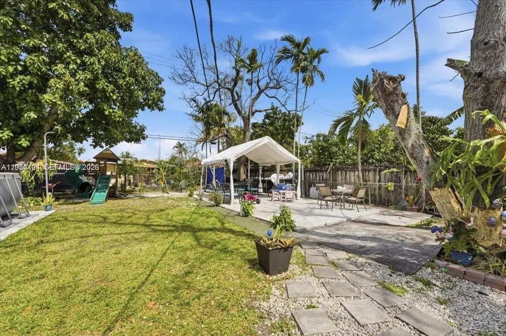 Address Not Shown Hialeah, FL 33013