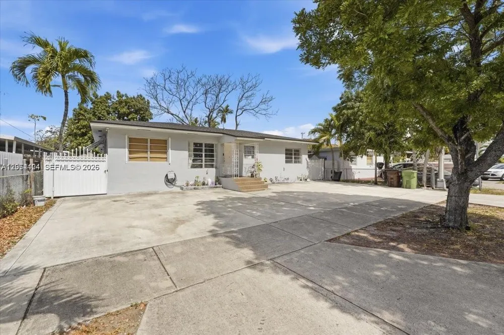 Address Not Shown Hialeah, FL 33013