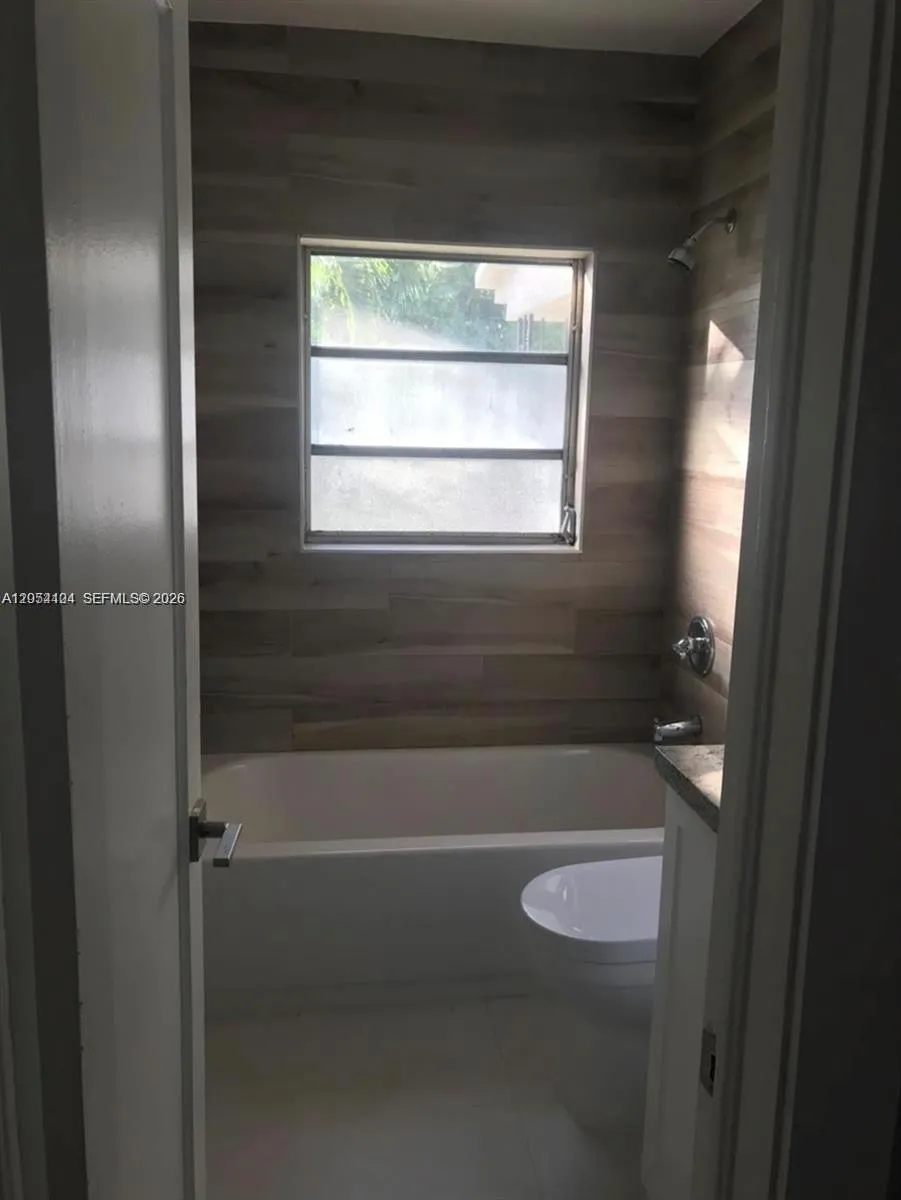 Address Not Shown Hialeah, FL 33013