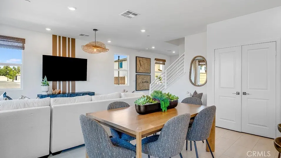 3174 Silo Paseo Ontario, CA 91761
