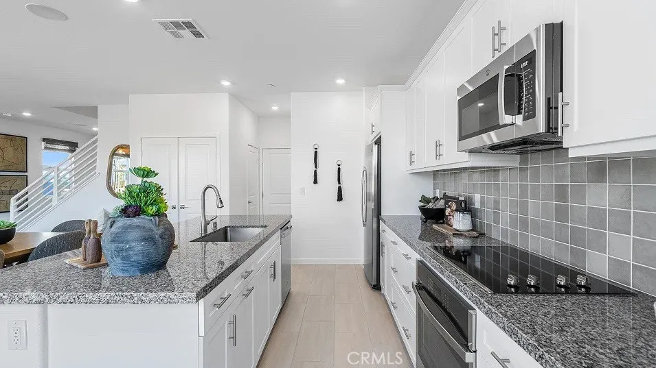 3174 Silo Paseo Ontario, CA 91761