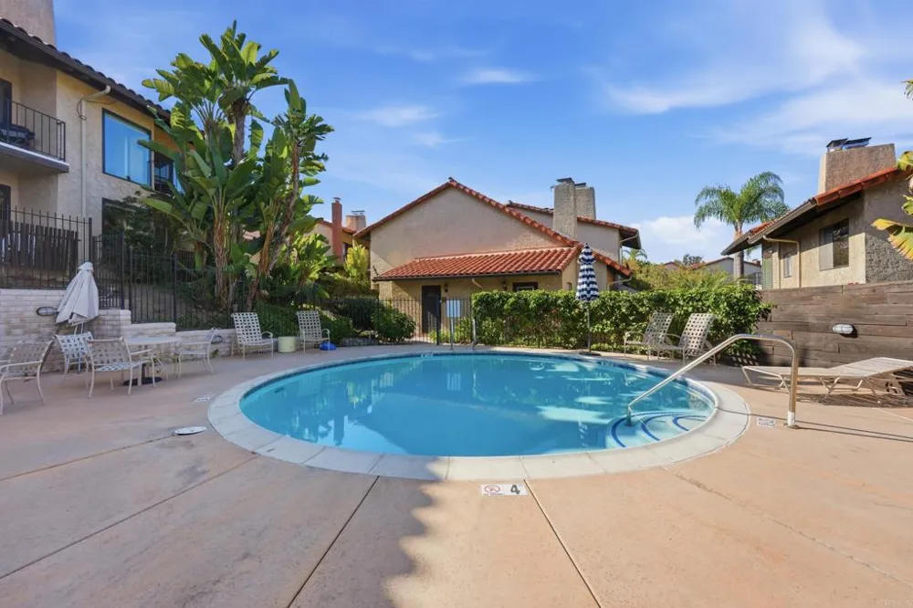 1907 Estrella De Mar Court #A Carlsbad, CA 92009