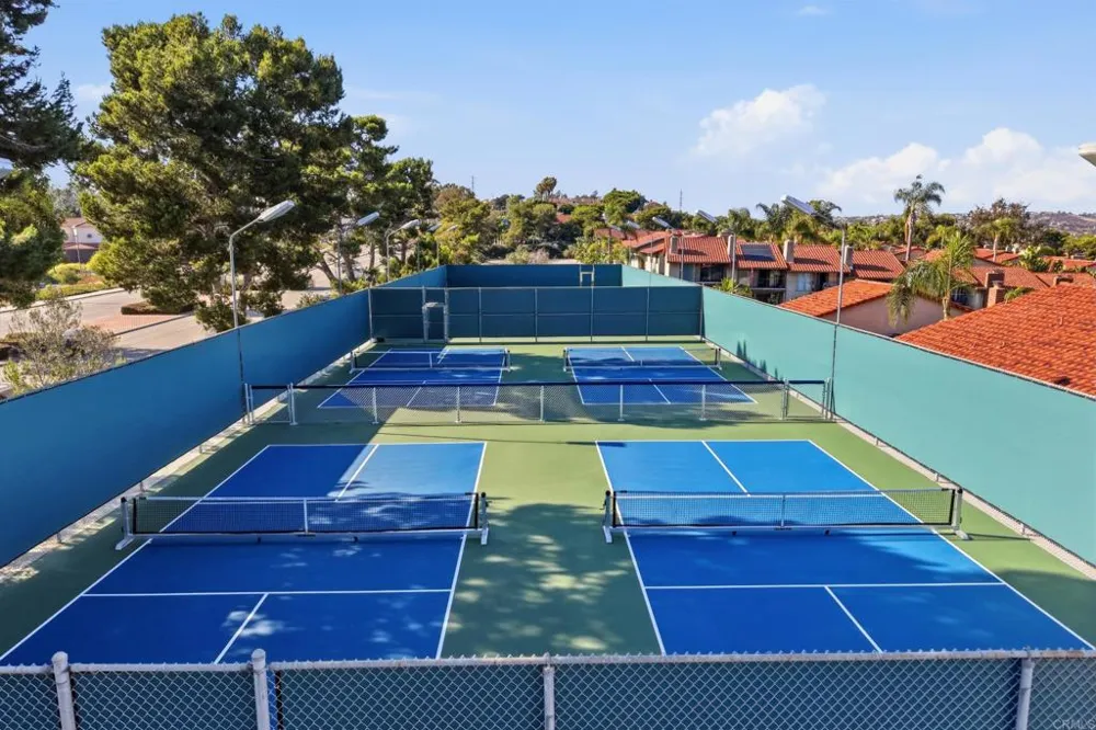1907 Estrella De Mar Court #A Carlsbad, CA 92009