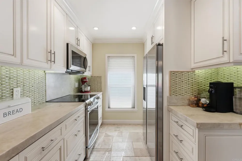 1907 Estrella De Mar Court #A Carlsbad, CA 92009
