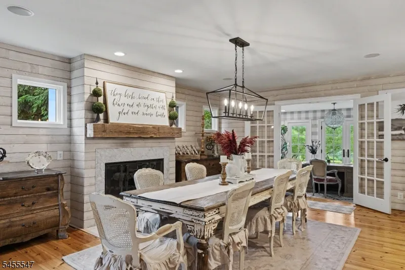 152 Harbourton Woodsville Hopewell, NJ 08530
