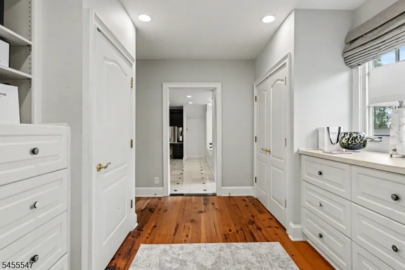 152 Harbourton Woodsville Hopewell, NJ 08530