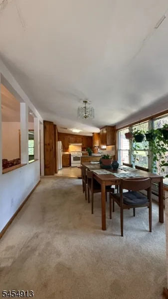 52 Horseshoe Dr Jefferson, NJ 07438