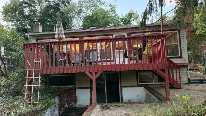 52 Horseshoe Dr Jefferson, NJ 07438