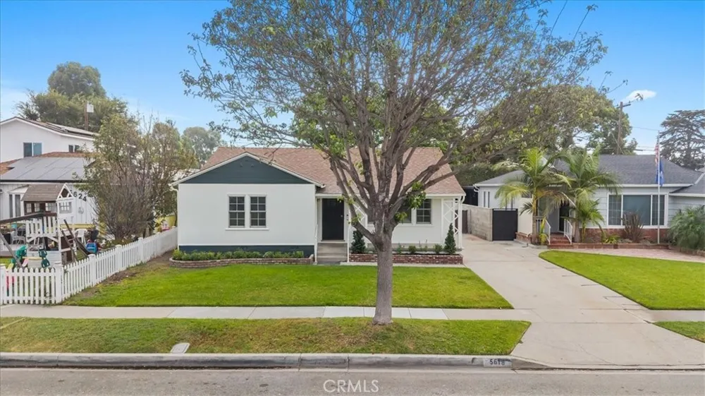 5618 Verdura Lakewood, CA 90712