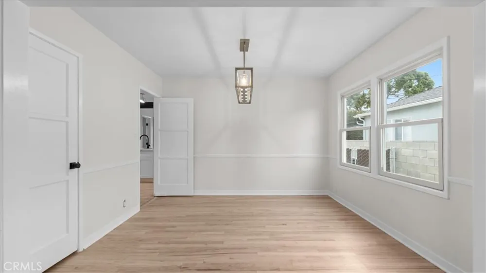 5618 Verdura Lakewood, CA 90712