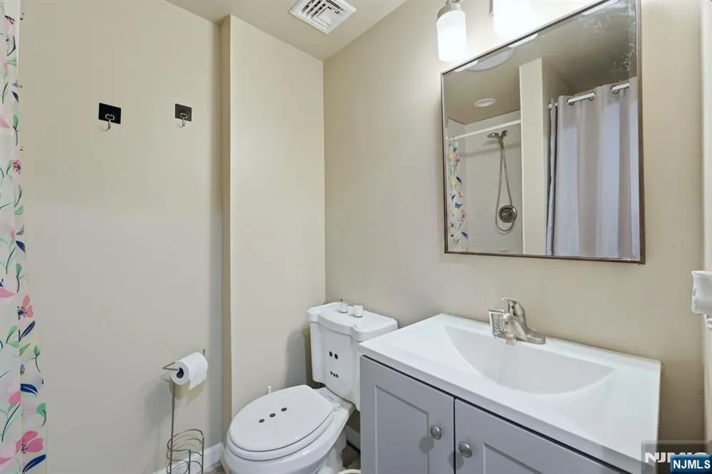 7 Arcata Place Ringwood, NJ 07456