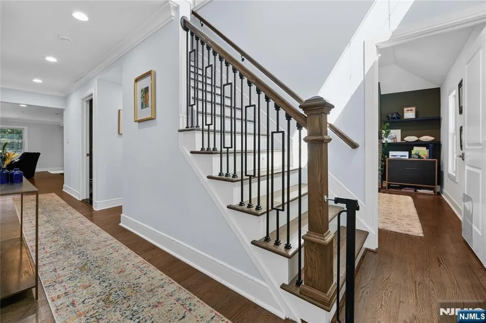 390 Prospect Street Glen Rock, NJ 07452