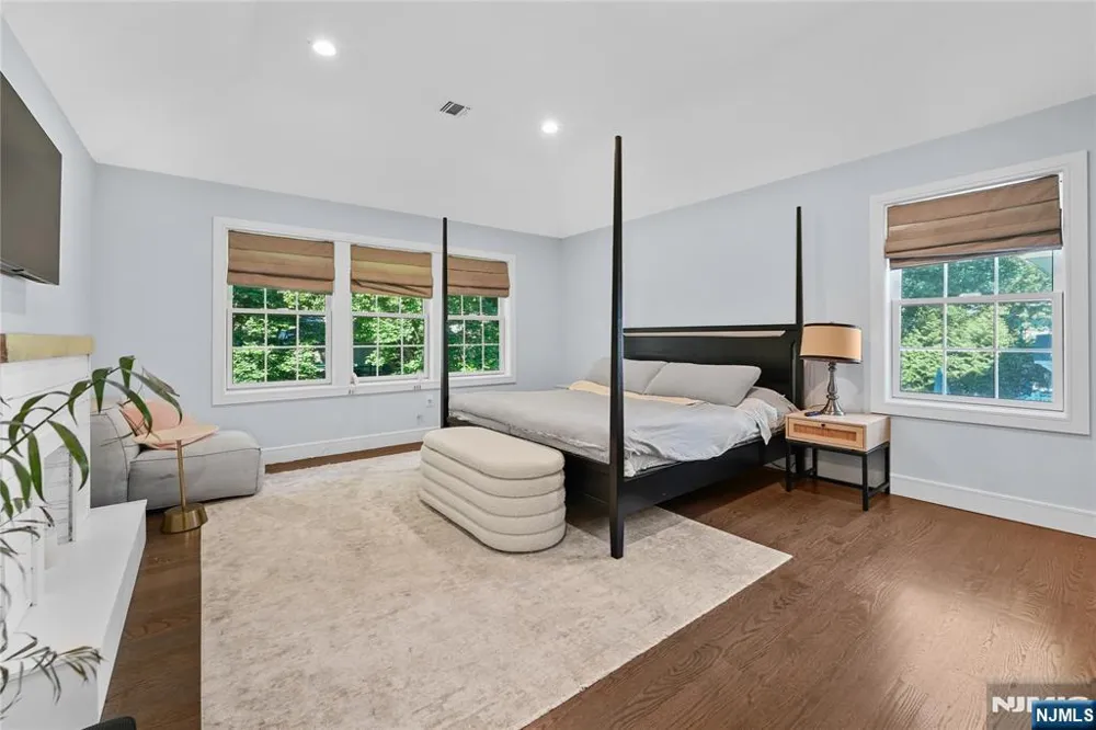 390 Prospect Street Glen Rock, NJ 07452