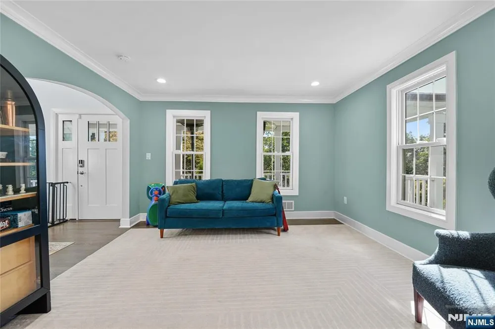390 Prospect Street Glen Rock, NJ 07452