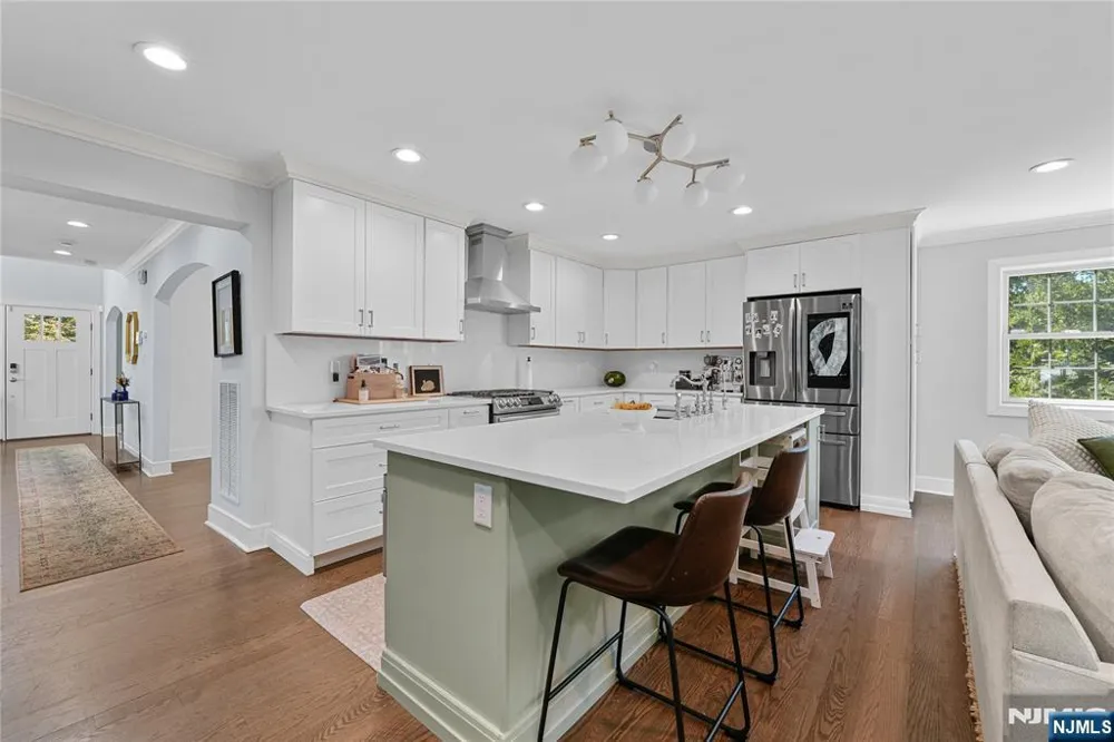 390 Prospect Street Glen Rock, NJ 07452