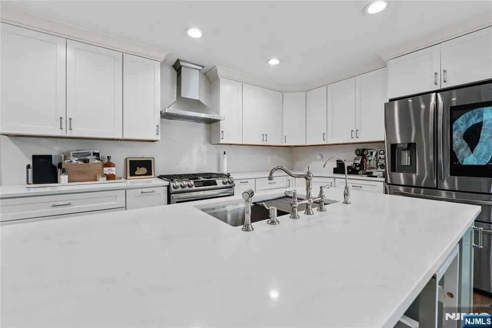 390 Prospect Street Glen Rock, NJ 07452