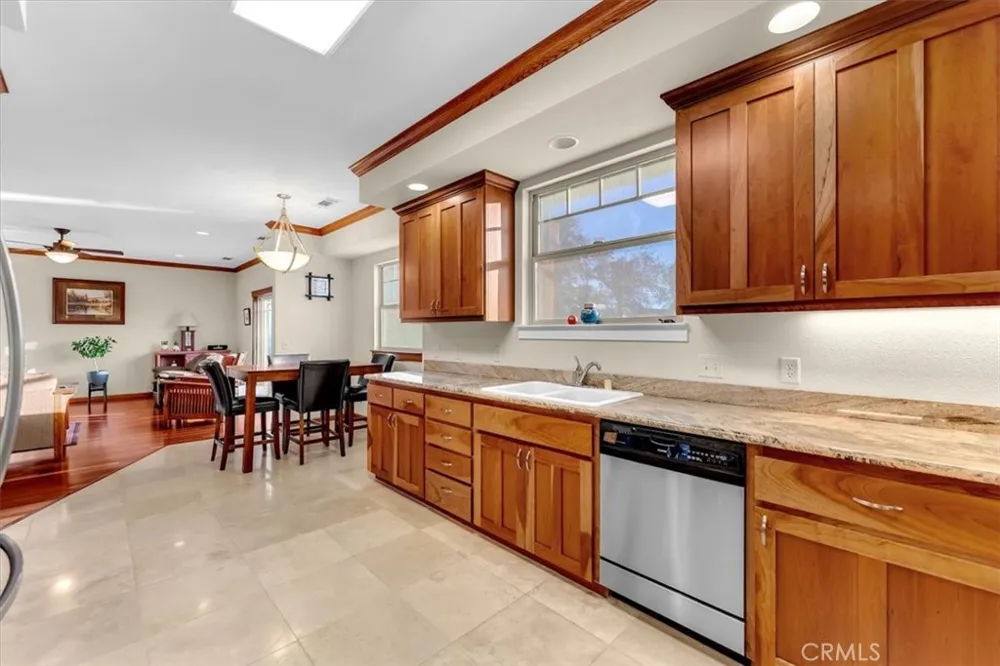 14815 Molluc Red Bluff, CA 96080
