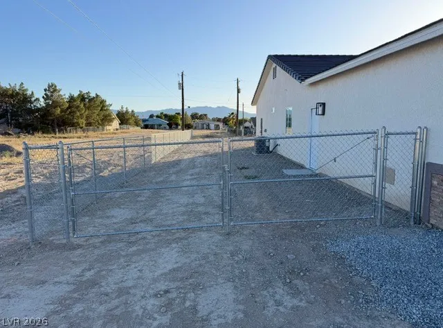 2760 Tecumseh Avenue Pahrump, NV 89048