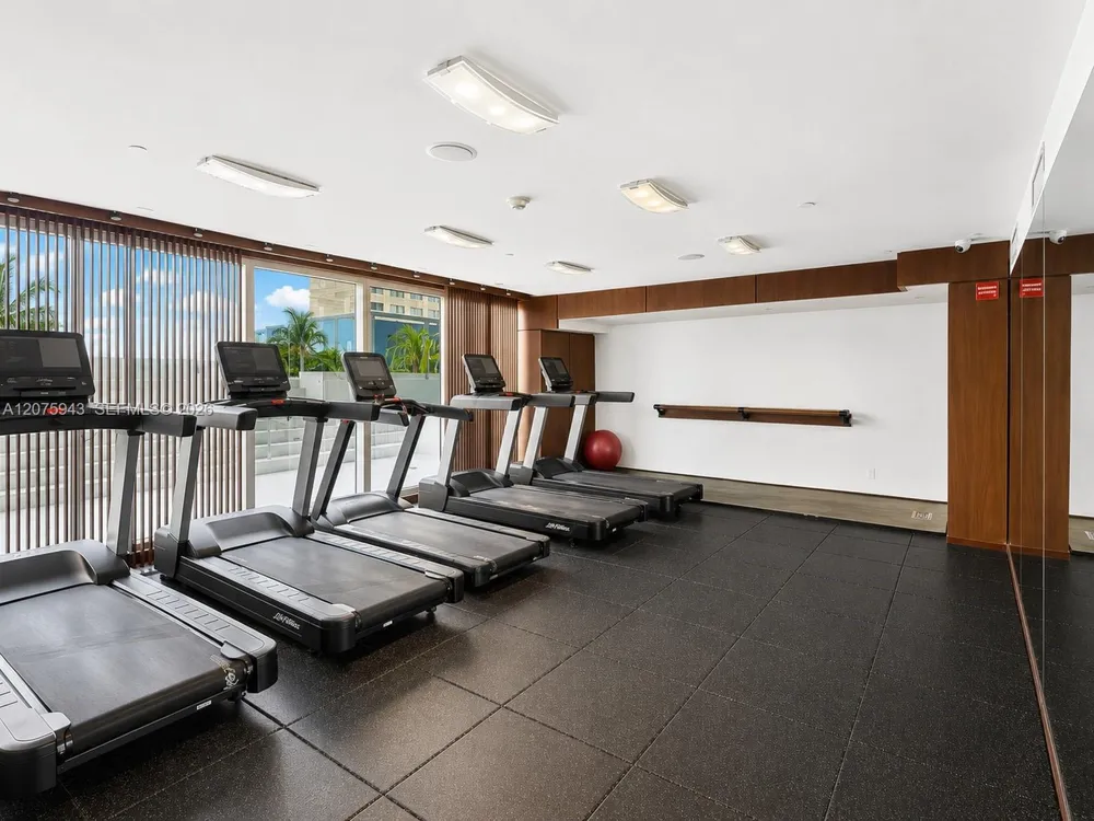 335 S Biscayne Blvd #1503 Miami, FL 33131