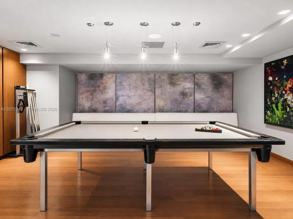 335 S Biscayne Blvd #1503 Miami, FL 33131
