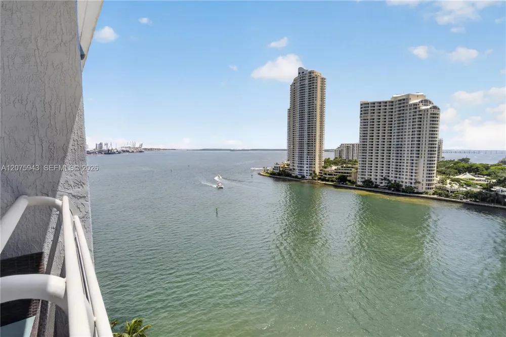335 S Biscayne Blvd #1503 Miami, FL 33131