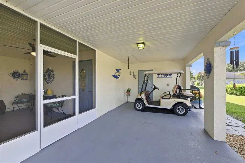2005 HEATHFIELD CIRCLE #241 Sun City Center, FL 33573
