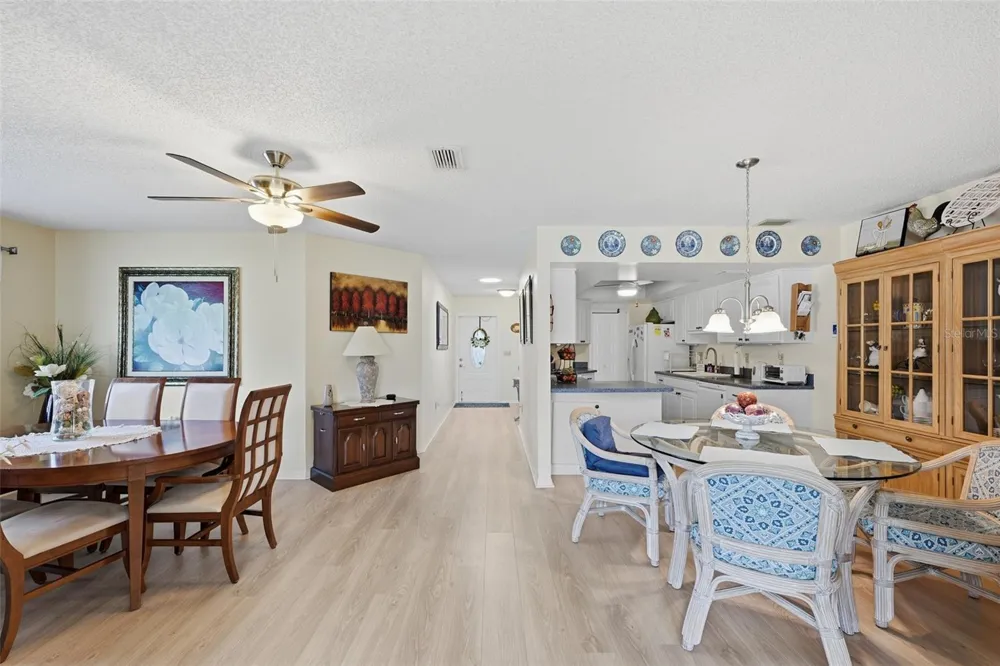 2005 HEATHFIELD CIRCLE #241 Sun City Center, FL 33573